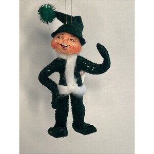 Annalee Green Elf Ornament 4 Inches 2004 Posable Original Shelf Sitter Mischeif